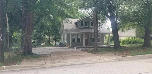 327 S Duncan Ave Photo 1