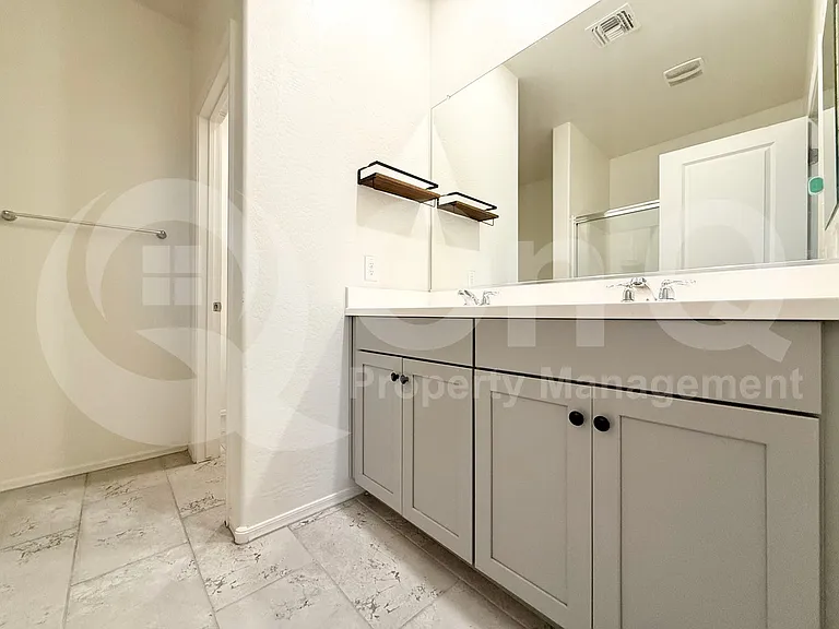 12332 W Belmont Ave — Photo 11
