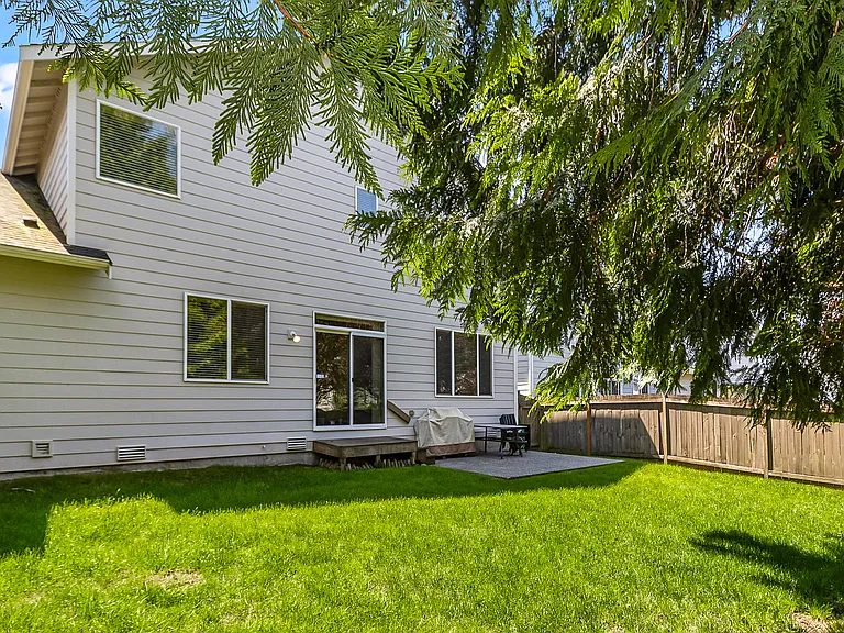 8413 7th Pl SE #A — Photo 23