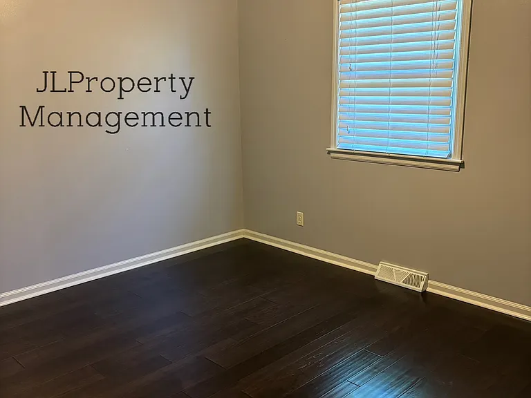 10001 Century Ln — Photo 10