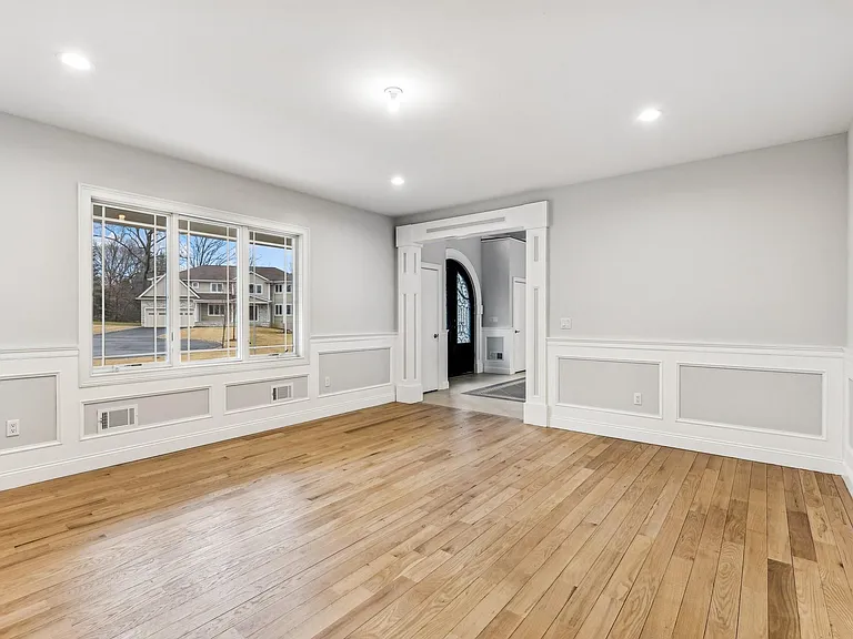 25 Jones Ct — Photo 11