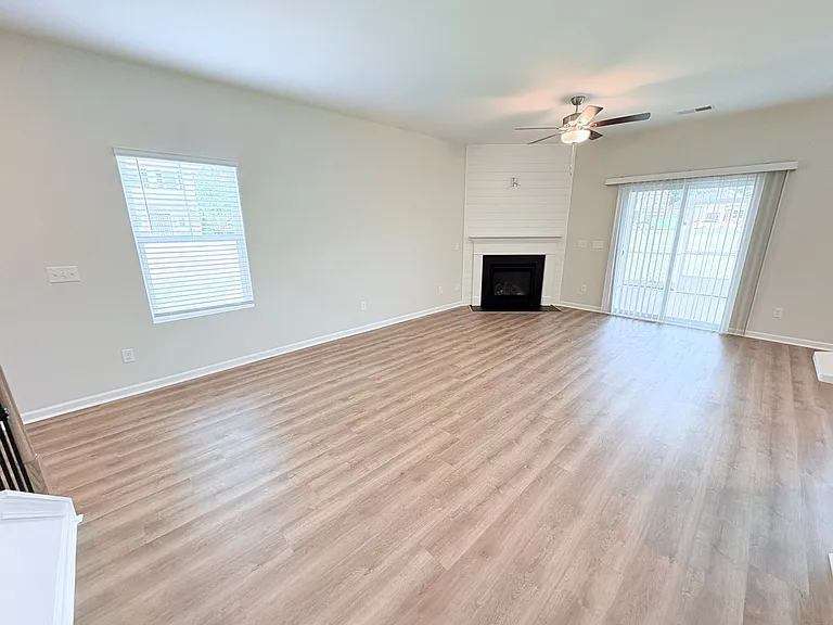 101 Brown Cir — Photo 7