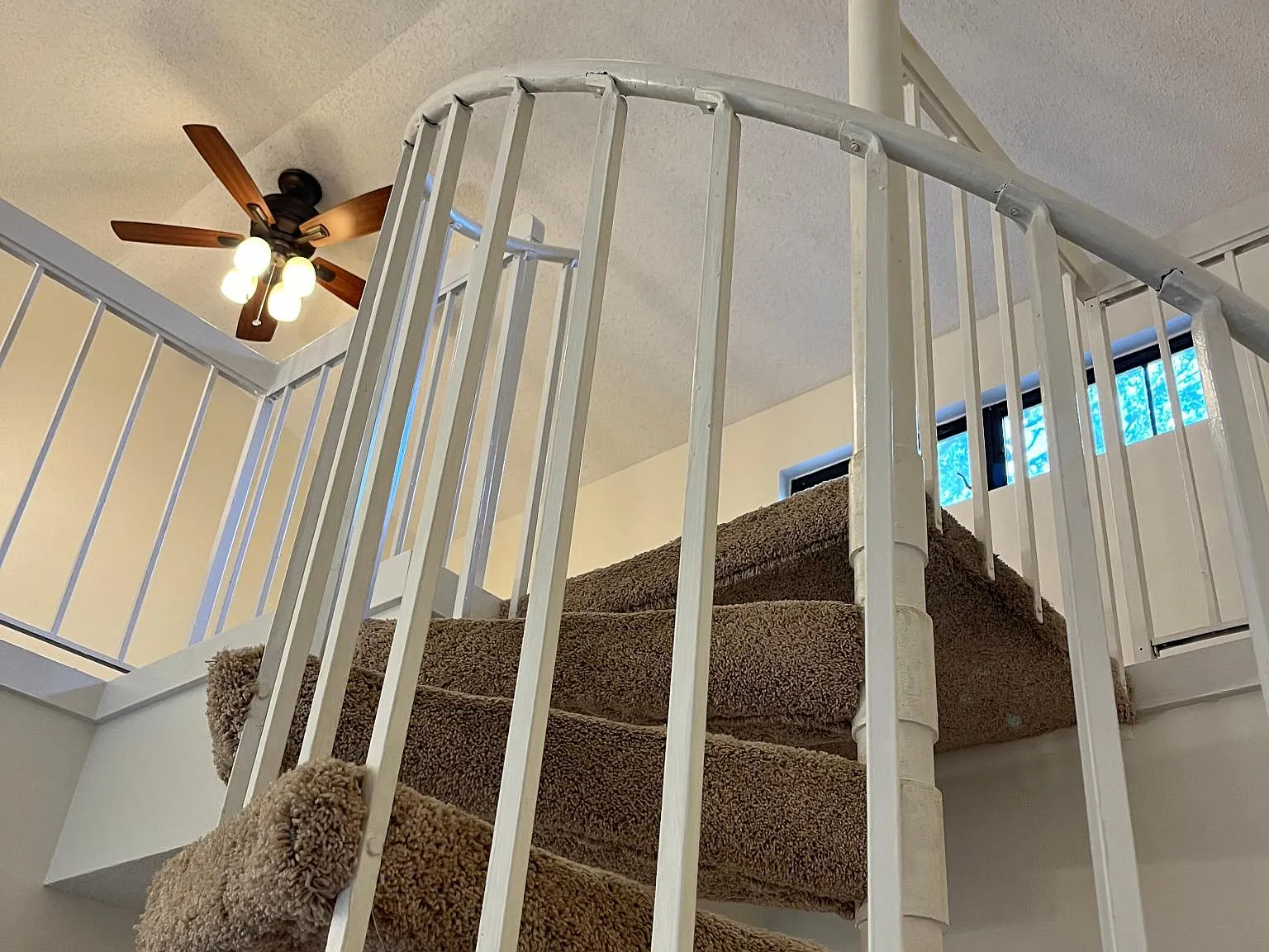 1 bed, 965 sqft, $1,500 — Photo 3