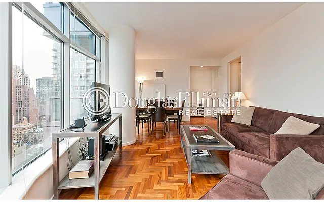 Sold by Douglas Elliman | media 19