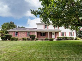 1307 W Ridge Dr, Fostoria, OH 44830