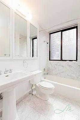 Rented by Mirador Real Estate | media 28