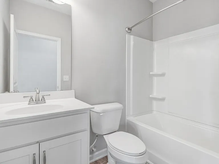 103 Drake Village Dr — Photo 16