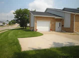 3195 Foothill Ct UNIT D, Dubuque, IA 52001
