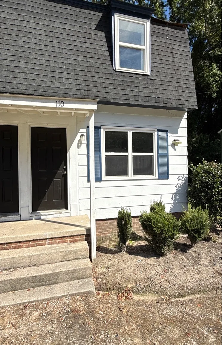 Aqua Court - 110 — Photo 1