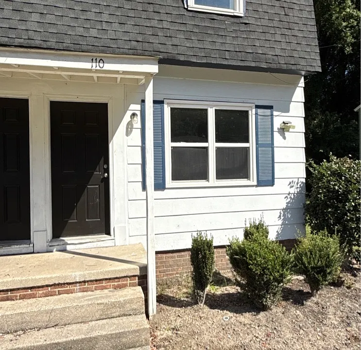 110 Aqua Ct #110