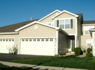381 N Keswick Ct, Round Lake, IL 60073