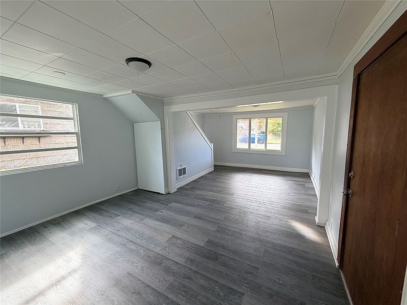 2nd image of 1317 5TH Street