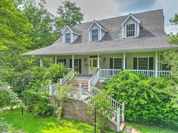 137 Old Winter Rd, Summerville, SC 29486