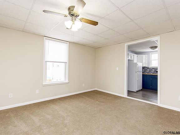 5th image of 20 Broadway