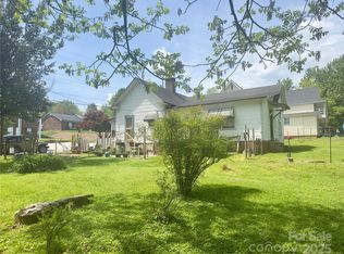 175 Spring St, Marion, NC 28752