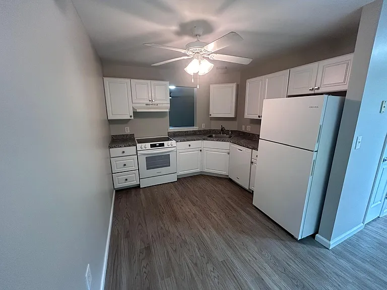 6 Bald Mountain Rd #C — Photo 7