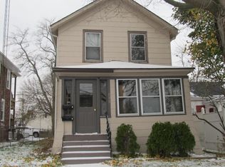 808 Broad St, Saint Joseph, MI 49085