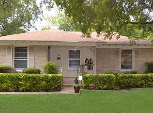 3227 Santa Teresa Ave, Dallas, TX 75228