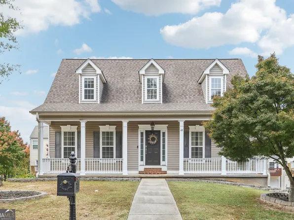 49 High Point Cir, Newnan, GA 30265