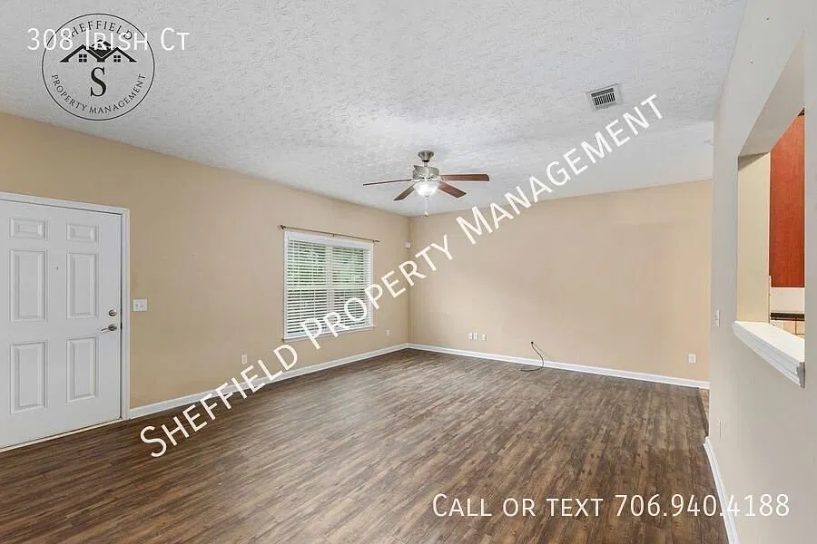 Your Dream Property Awaits - 308 Irish Ct. Phenix City, AL — Photo 2