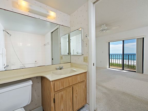 5th image of 1455 Highway A1a APT 208