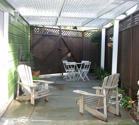 4th image of 122 Wilder Ave