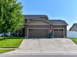 6012 W Twister St, Rathdrum, ID 83858