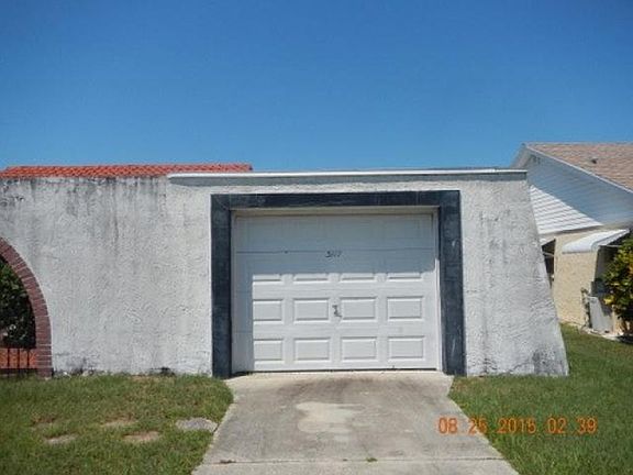 2nd image of 3117 Rock Valley Dr
