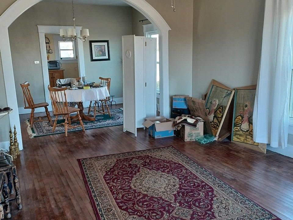 429 W Missouri St, Floydada, TX 79235 Zillow