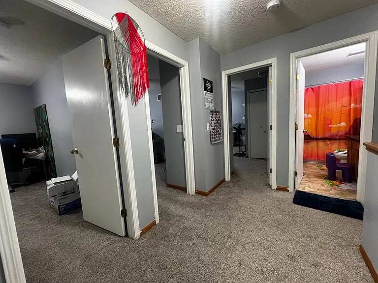 3 bedroom and main bathroom with loft