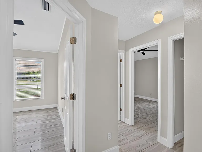 1434 Hatcher Loop Dr — Photo 23