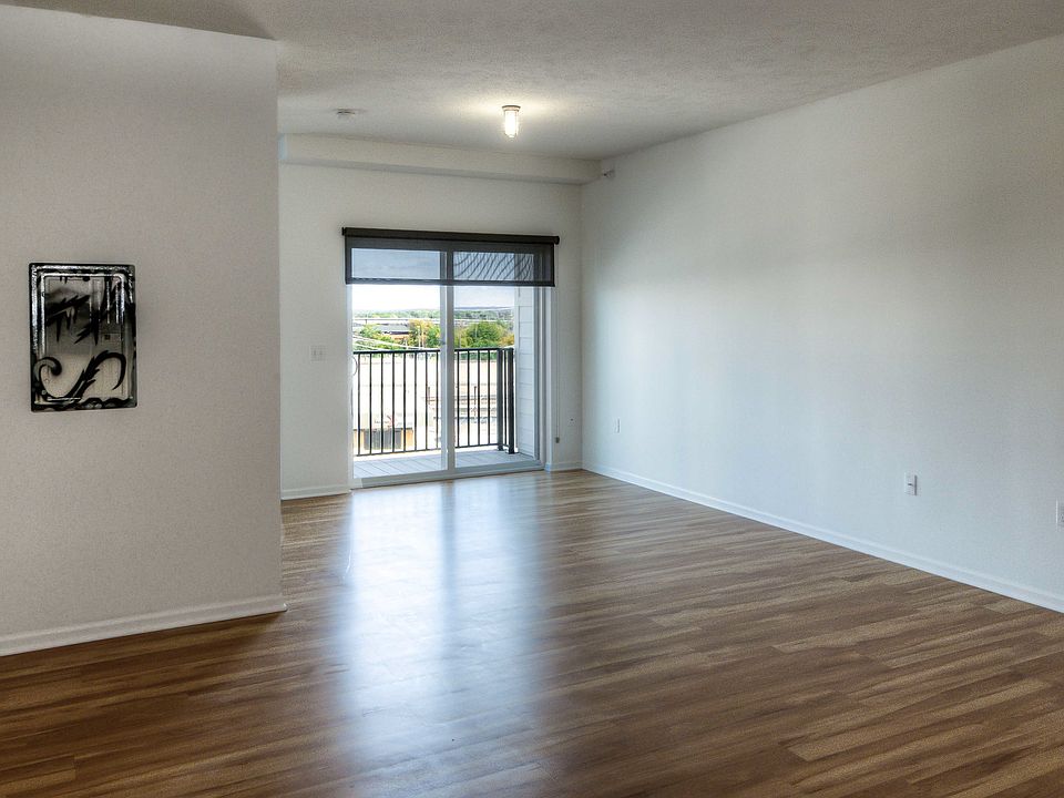 1st image of 801 Pacific St APT 414
