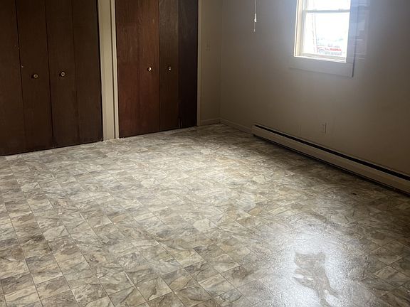4th image of 311 N West St