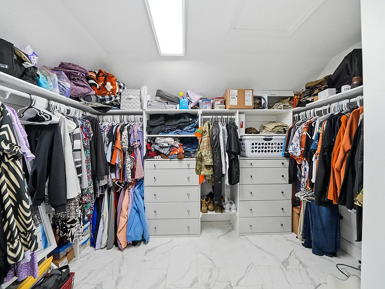 5855 Hunting Meadows Dr — Photo 39