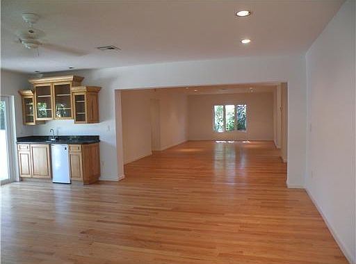 2nd image of 531 Tibidabo Ave