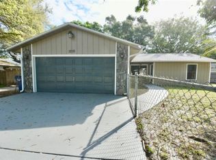 1215 36th St W, Bradenton, FL 34205