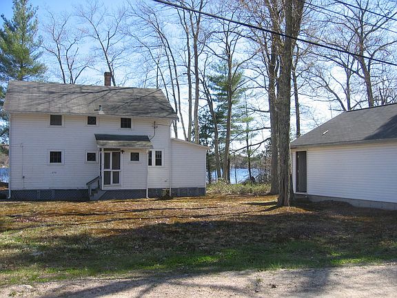 View of house from street
