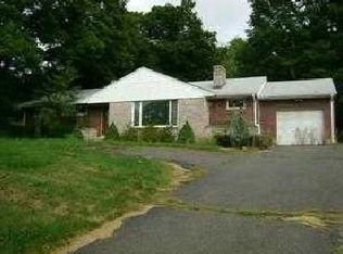 1419 Meriden Ave, Southington, CT 06489