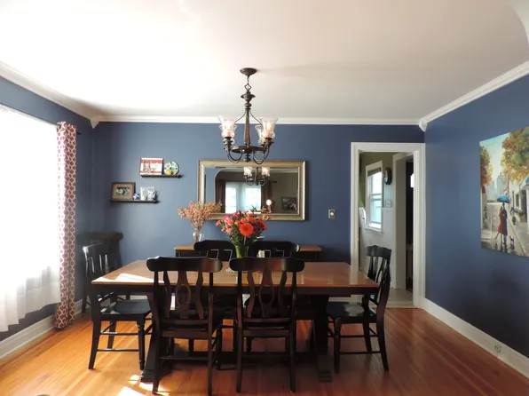 87 Portland St, Buffalo, NY 14220