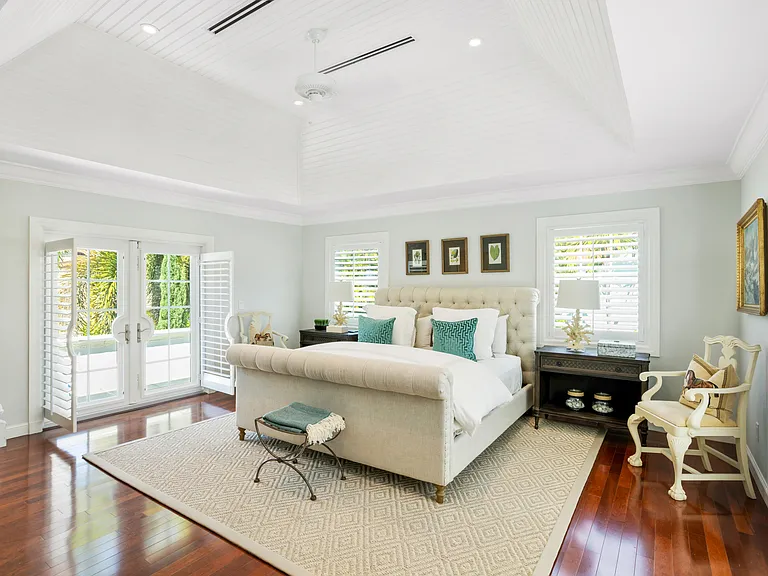 327 Arabian Rd — Photo 11