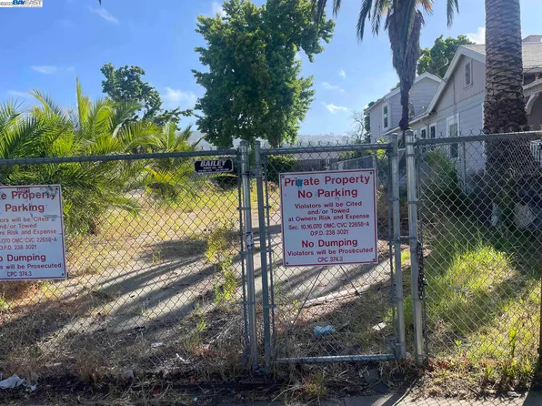 Redding St, Oakland, CA 94608