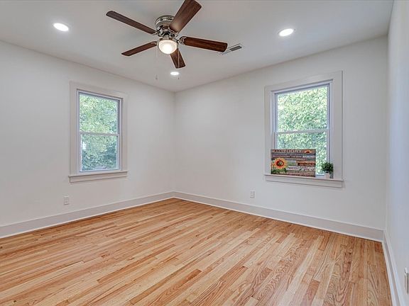 3rd image of 300 River Heights Dr #A