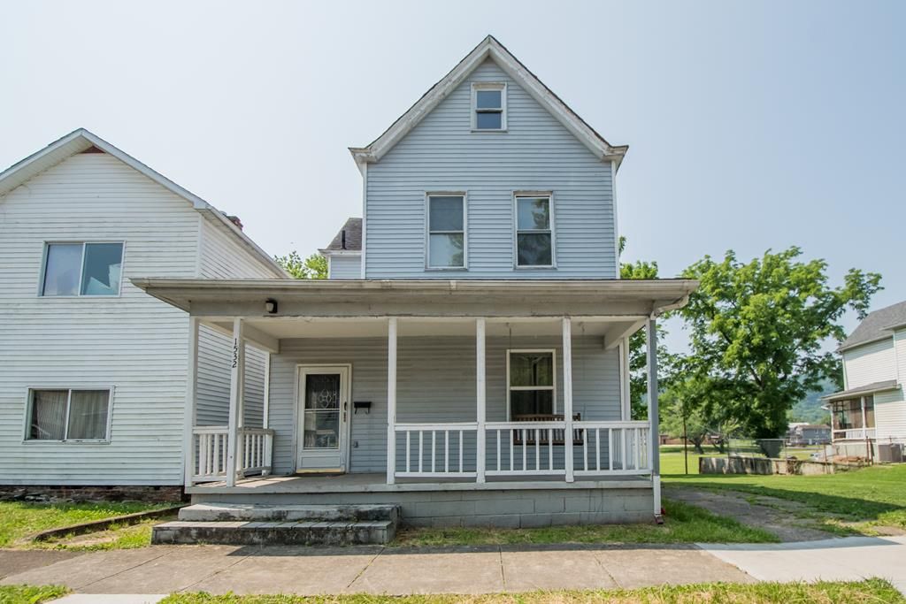 Real estate listing image