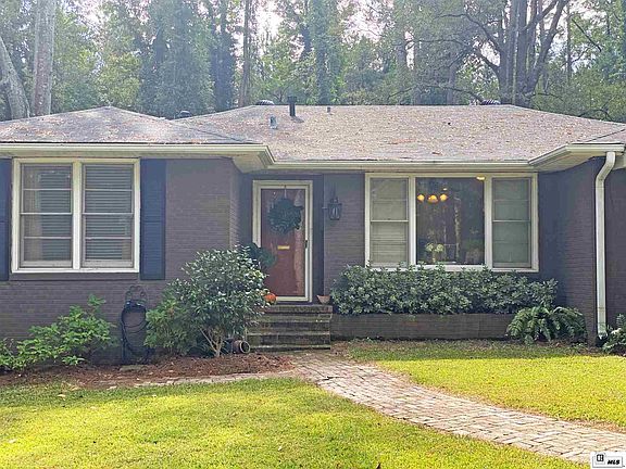 2nd image of 200 Pinecrest Dr