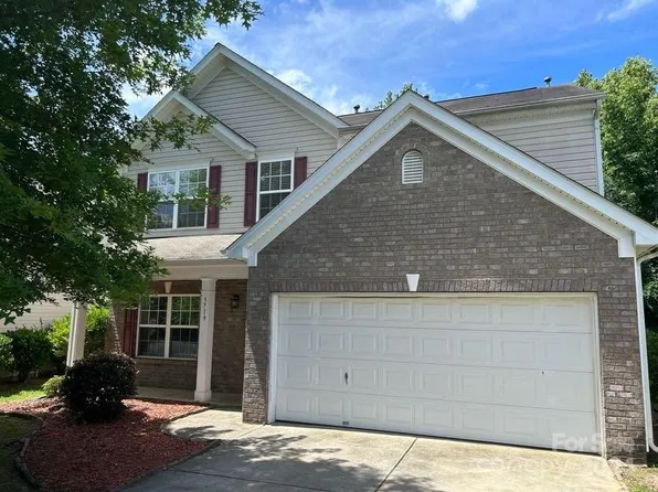 3719 Green Pasture Rd, Charlotte, NC 28269