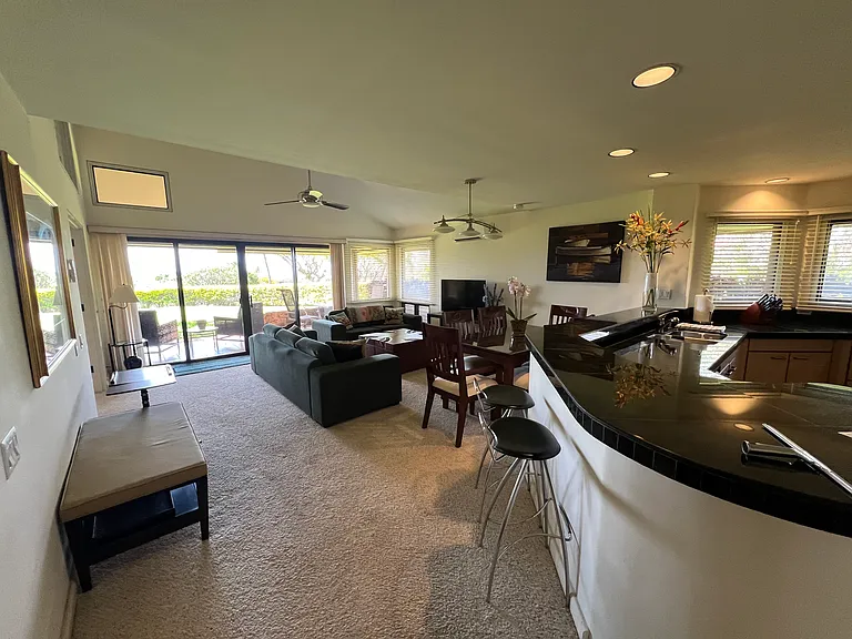 50 Puu Anoano St #1701 — Photo 4