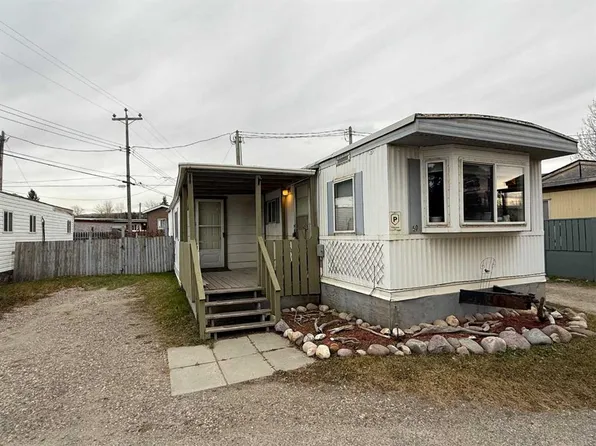 145 E River Rd #50, Hinton, AB T7V