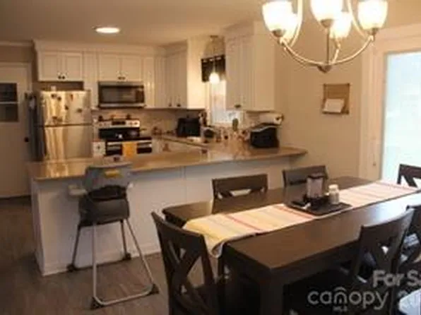 209 Azalea Rd, Lancaster, SC 29720
