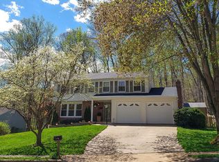 7742 Middle Valley Dr, Springfield, VA 22153