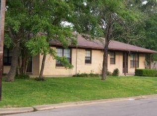 2217 Young Pl #B, Bryan, TX 77807